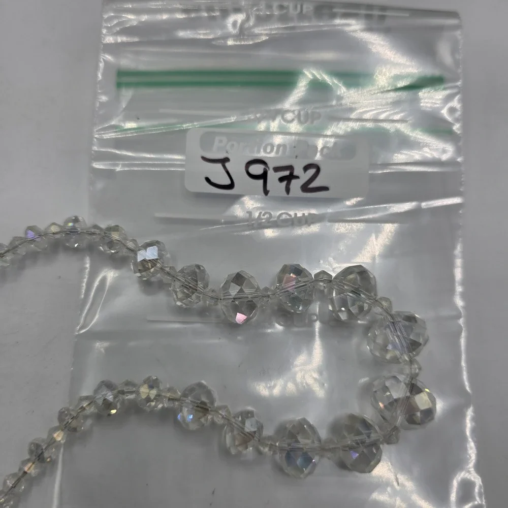 Vintage Style Aurora Borealis AB Faceted Glass Crystal Graduated‎ Bead Necklace